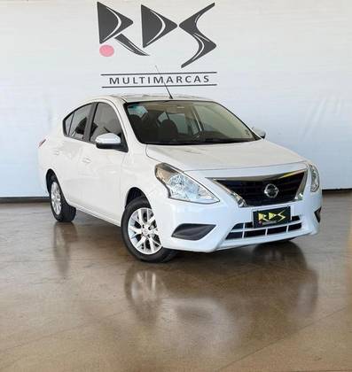 NISSAN VERSA 1.6 16V FLEXSTART SV 4P XTRONIC NISSAN VERSA 1.6 16V FLEXSTART SV 4P XTRONIC